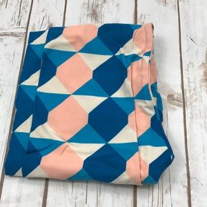Brand new One Size Lularoe leggings